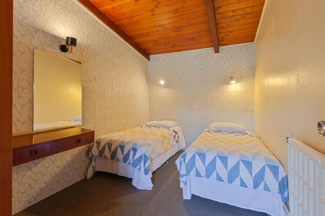 Aaryn Court Motel Rotorua Exteriör bild